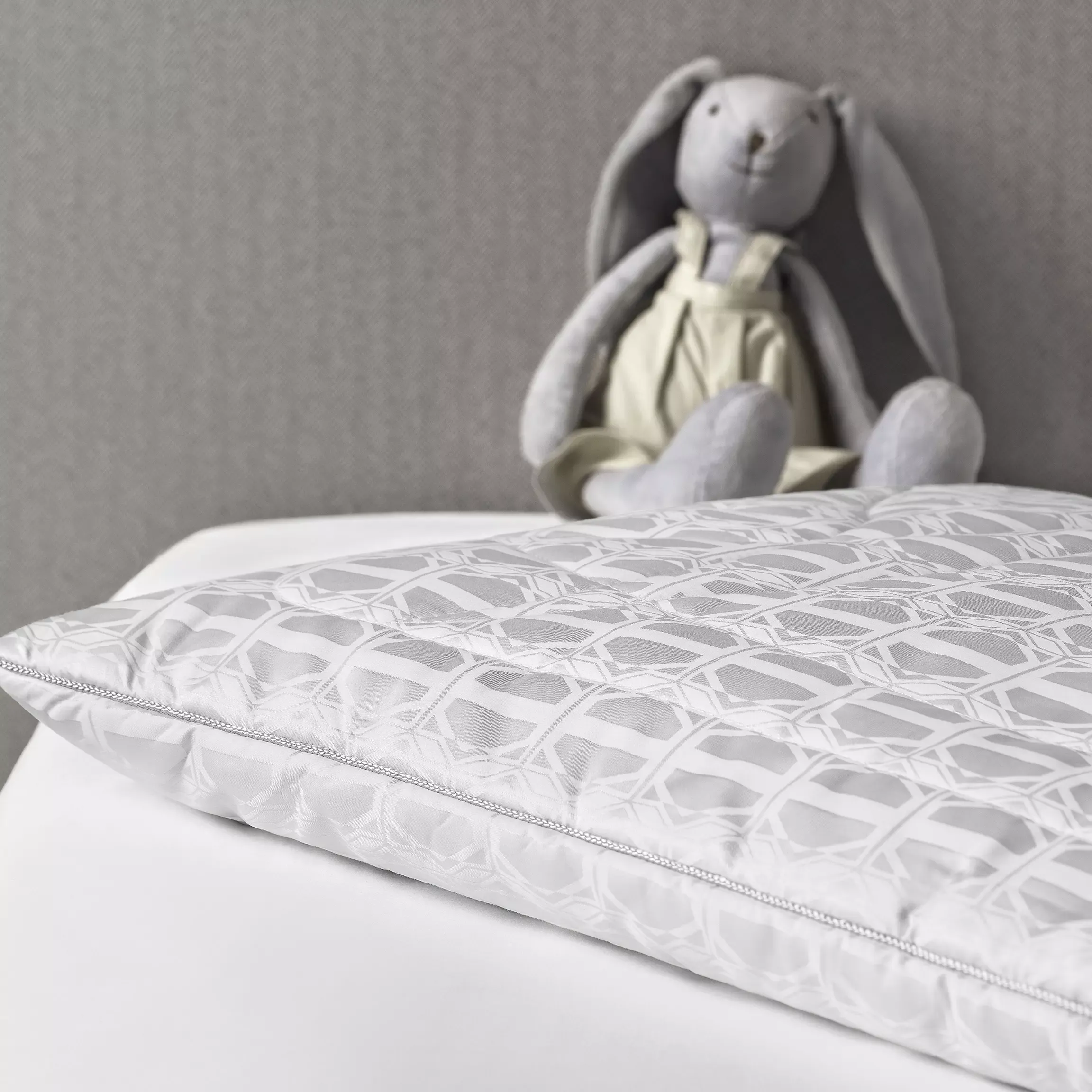 Kids pillow VIENTO    