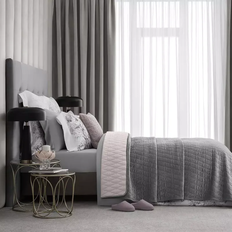 Bedspread MORETTO