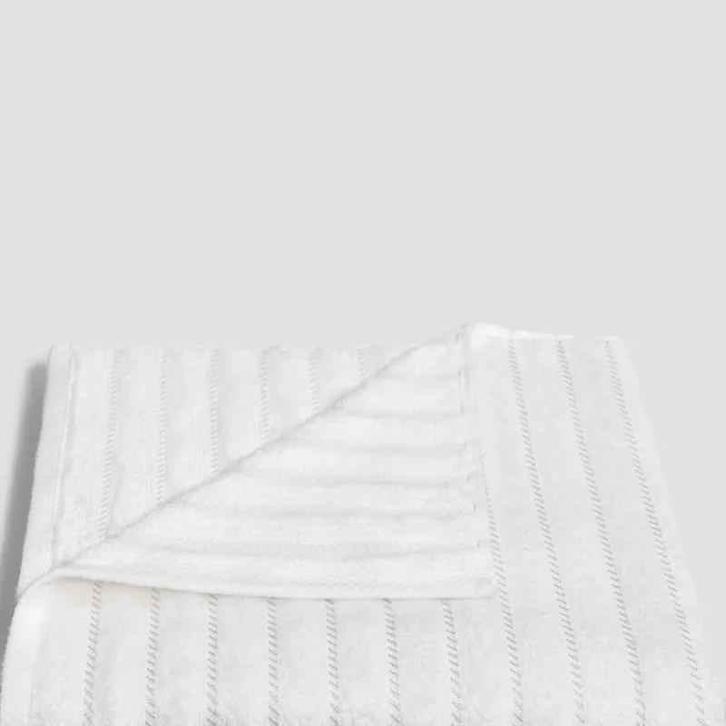 Towel LYNCH