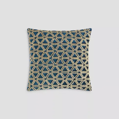 Decorative pillow LENUAR