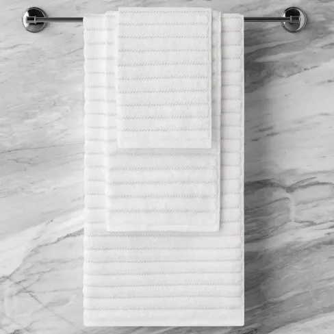Towel LYNCH