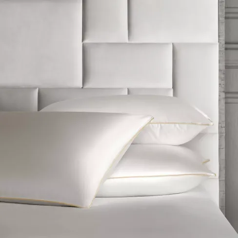 Pillow SOVEREIGN DENSE