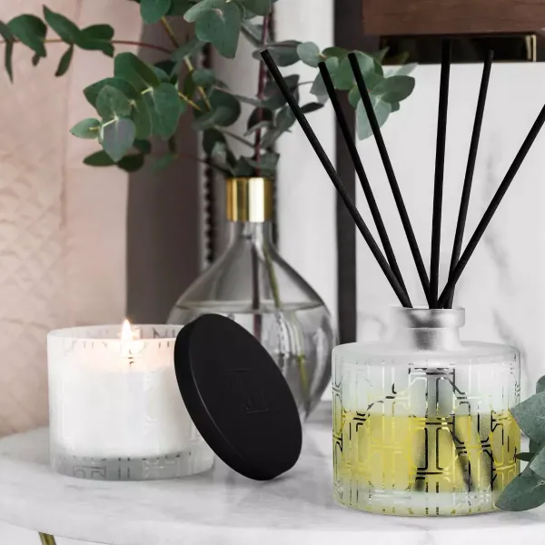 Scented candle TROPICAL WATER 