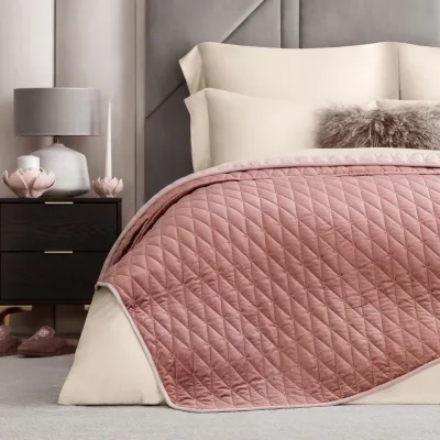Bedspread MORETTO