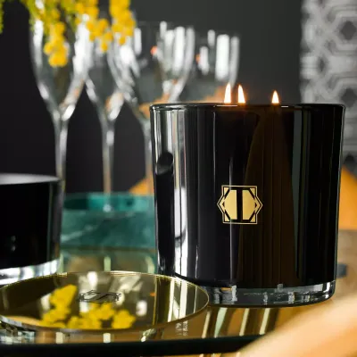 Scented candle MAXIMA    